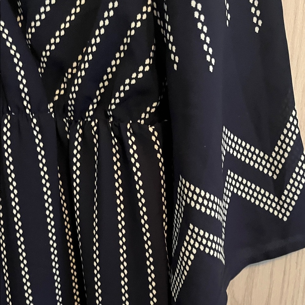 Dex Blue and White Patterned Long Sleeve Dress - Picture 3 of 9